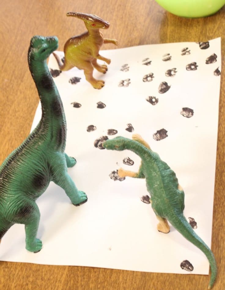 δραστηριότητες και παιχνίδια με δεινόσαυρους